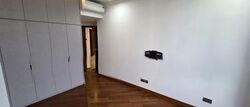 Glendale Park (D23), Condominium #564123731